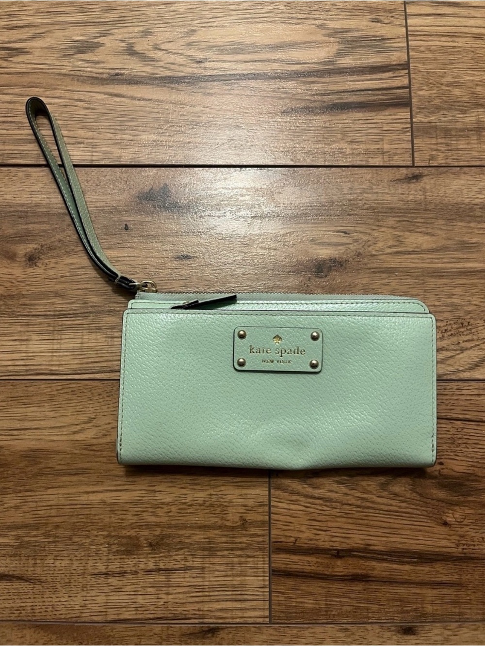 Kate Spade Mint Green Leather Wellesley Linet Wristlet Clutch Bag Purse Wallet